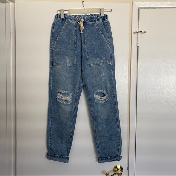 Distressed Pocketed Denim Jogger - Picture 4 of 7